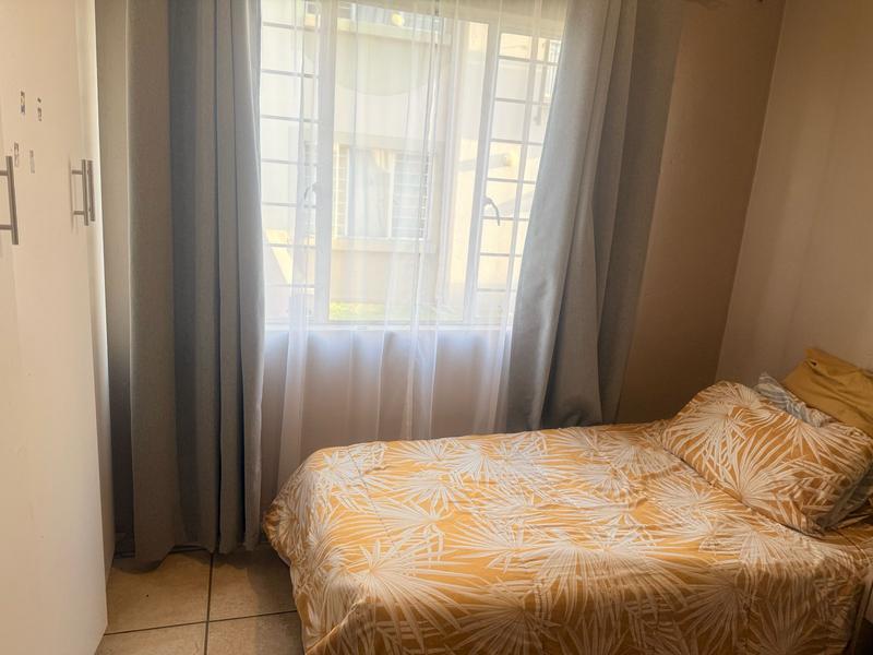 2 Bedroom Property for Sale in Klippoortjie Gauteng