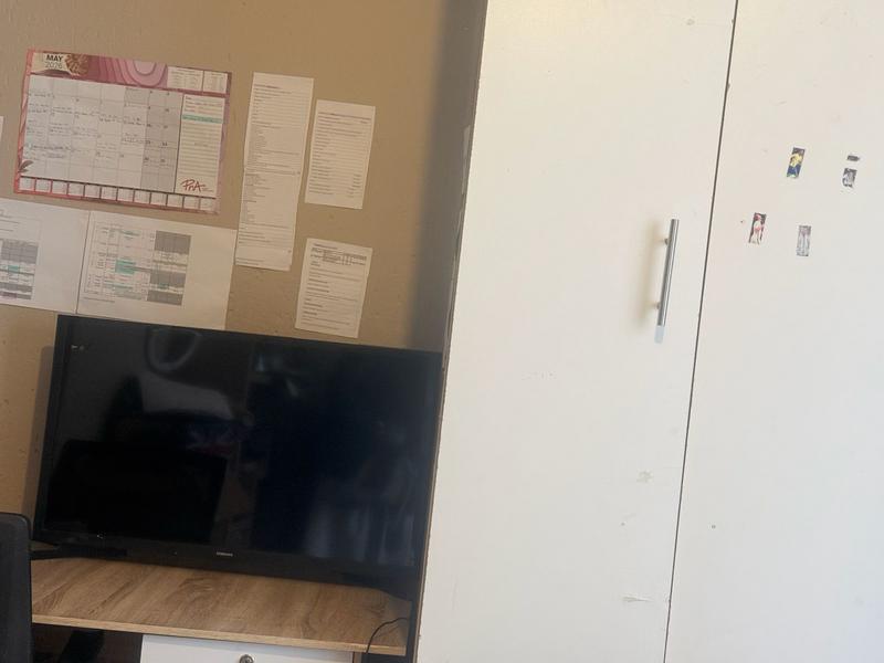 2 Bedroom Property for Sale in Klippoortjie Gauteng