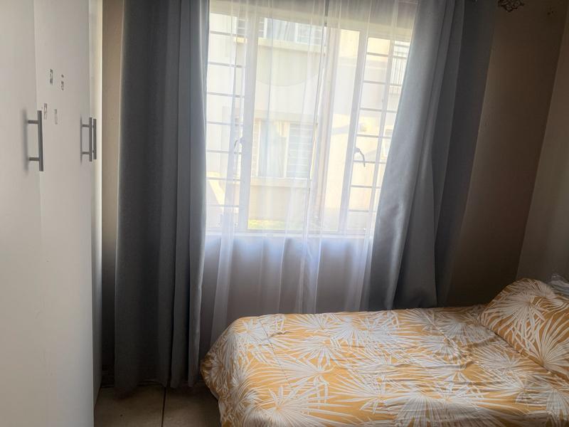 2 Bedroom Property for Sale in Klippoortjie Gauteng