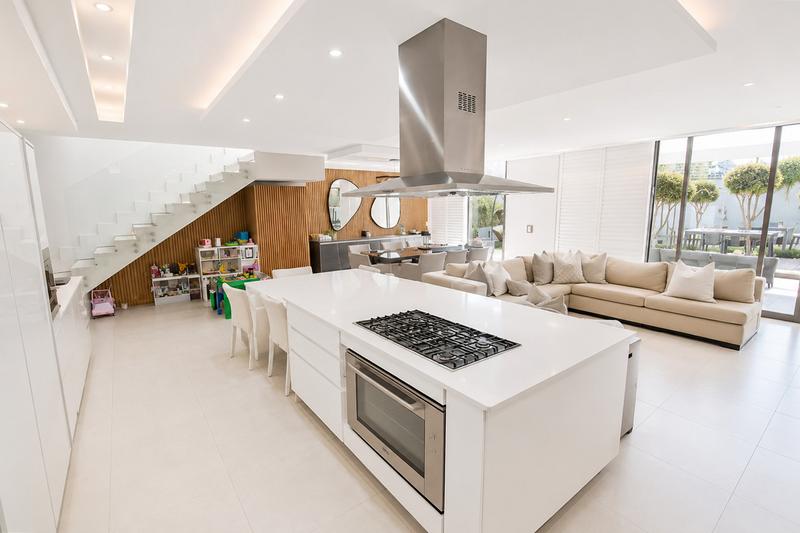 4 Bedroom Property for Sale in Morningside Gauteng