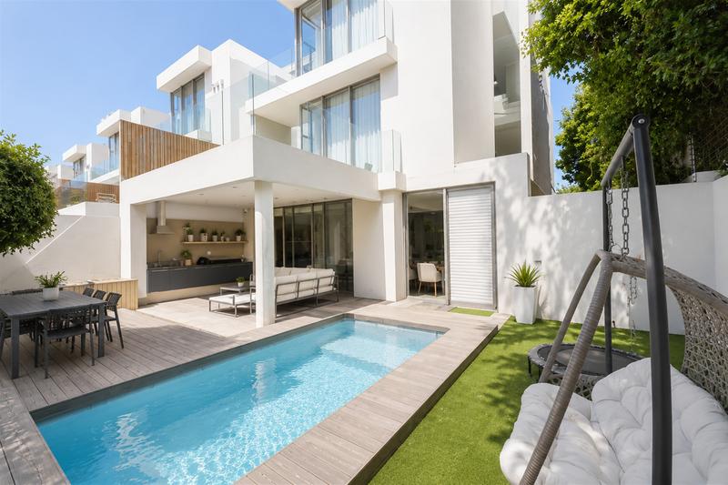 4 Bedroom Property for Sale in Morningside Gauteng