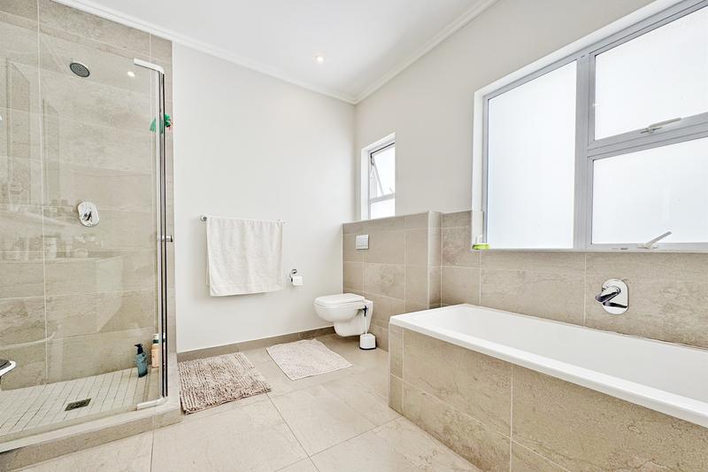 3 Bedroom Property for Sale in Sandown Gauteng