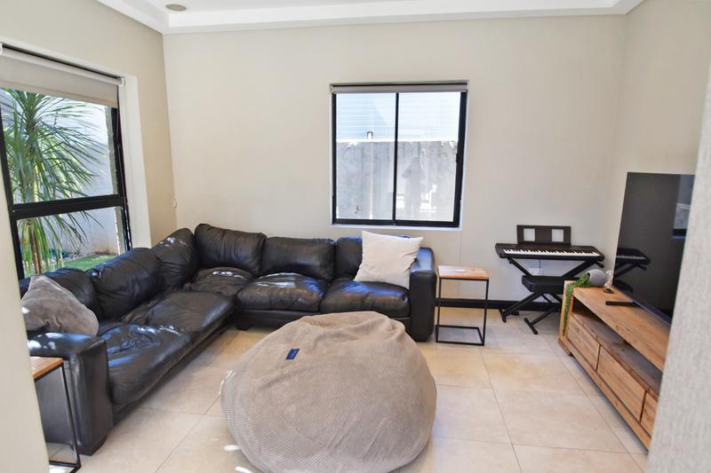 4 Bedroom Property for Sale in Morningside Gauteng