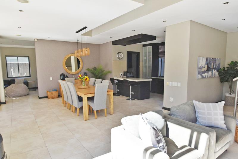 4 Bedroom Property for Sale in Morningside Gauteng
