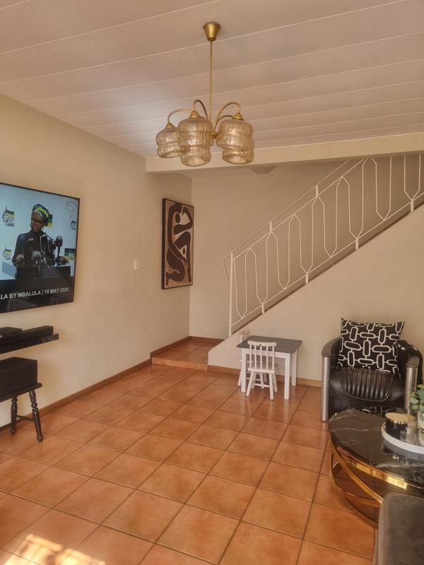 To Let 3 Bedroom Property for Rent in Bedford Gardens Gauteng