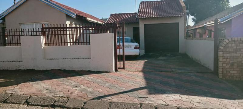 3 Bedroom Property for Sale in Mabopane Gauteng