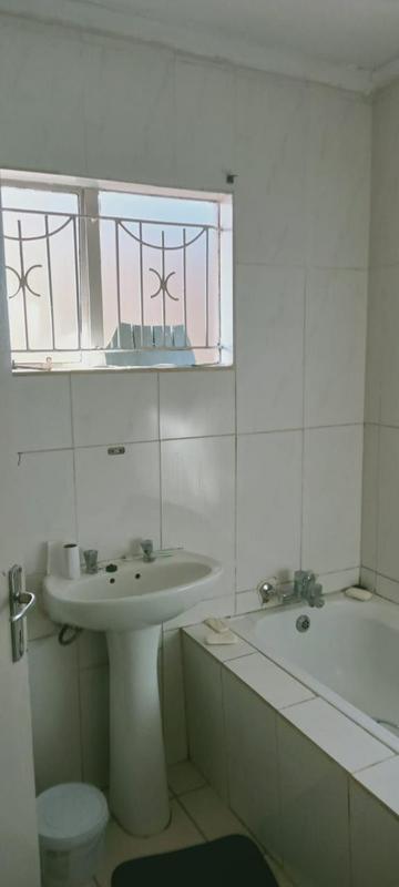 3 Bedroom Property for Sale in Mabopane Gauteng