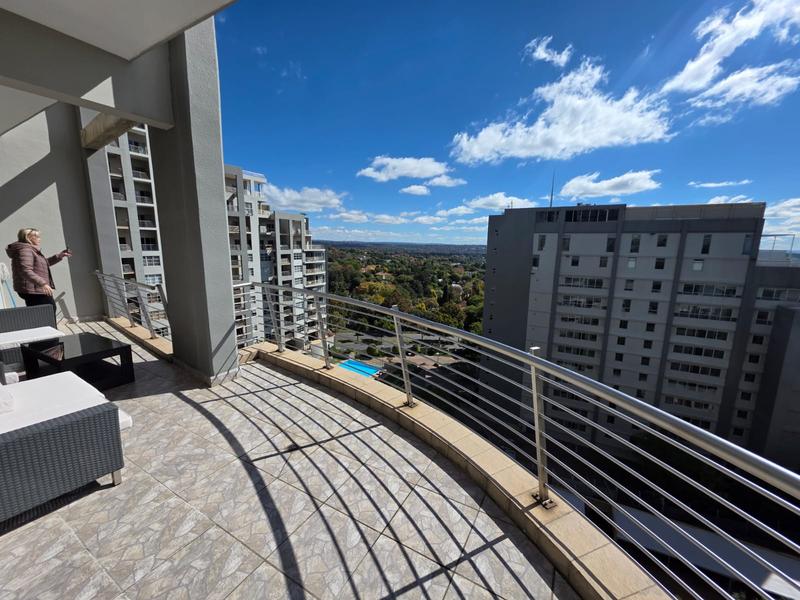 To Let 3 Bedroom Property for Rent in Sandhurst Gauteng
