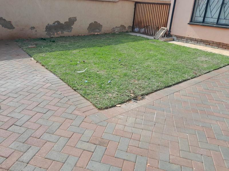 3 Bedroom Property for Sale in Soshanguve East Gauteng