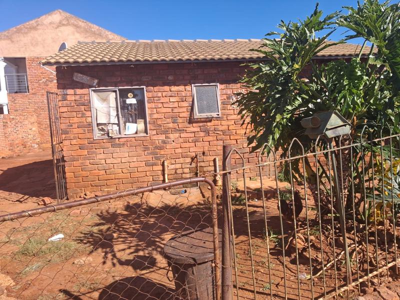 2 Bedroom Property for Sale in Soshanguve South Gauteng