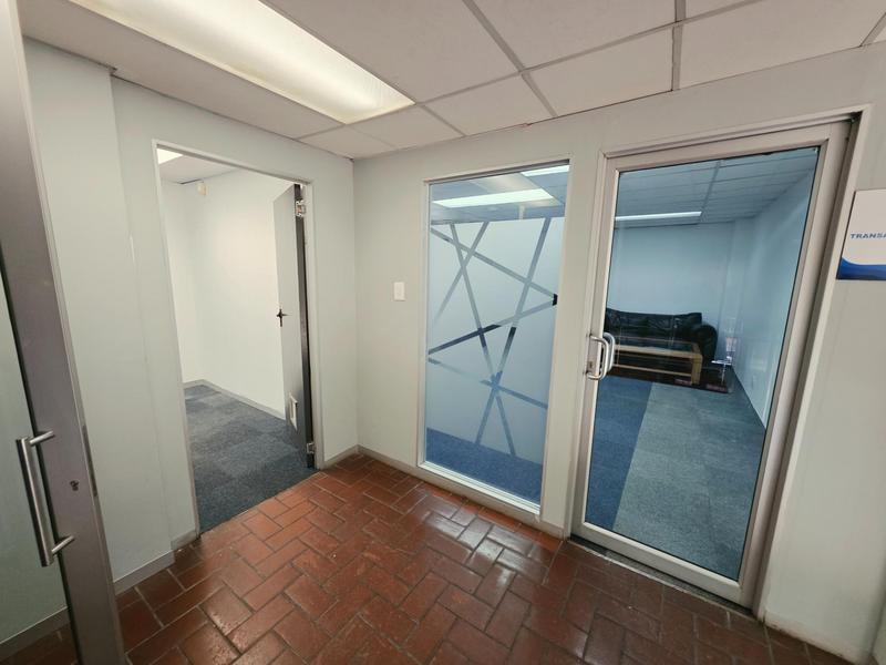 To Let Commercial Property for Rent in Menlo Park Gauteng