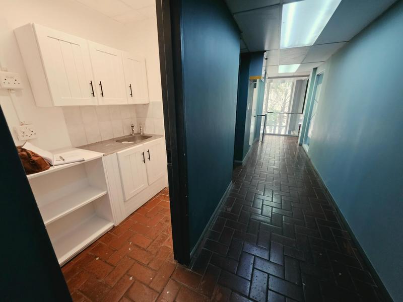 To Let Commercial Property for Rent in Menlo Park Gauteng