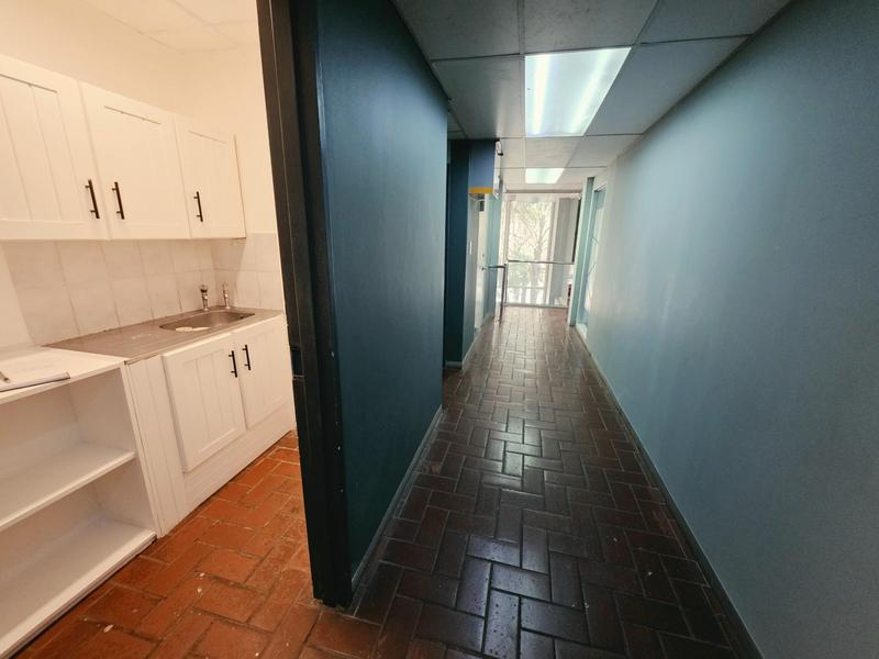 To Let Commercial Property for Rent in Menlo Park Gauteng