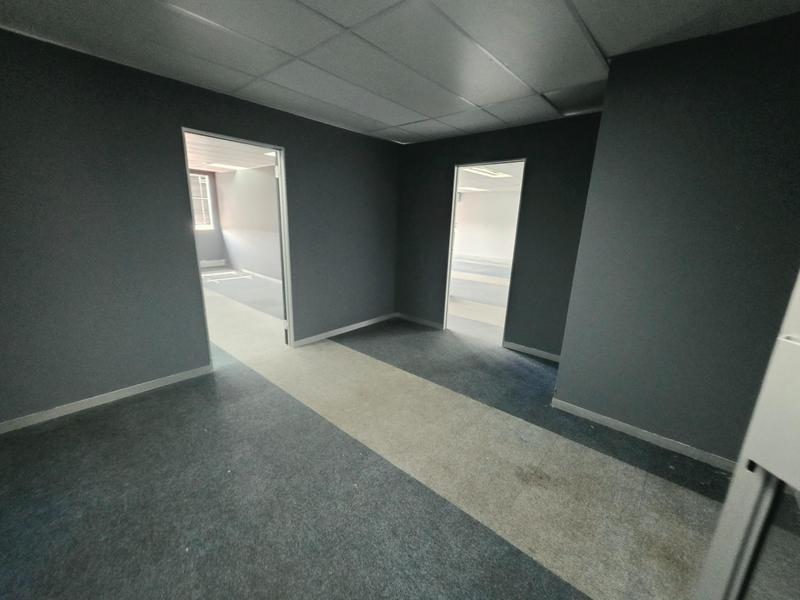To Let Commercial Property for Rent in Menlo Park Gauteng