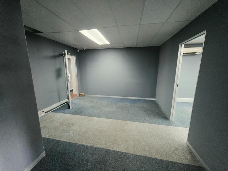 To Let Commercial Property for Rent in Menlo Park Gauteng