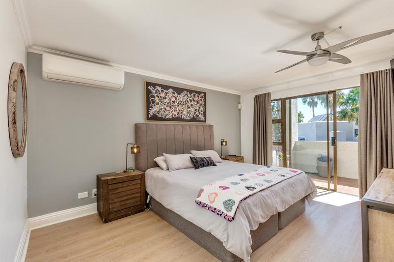5 Bedroom Property for Sale in Fourways Gardens Gauteng