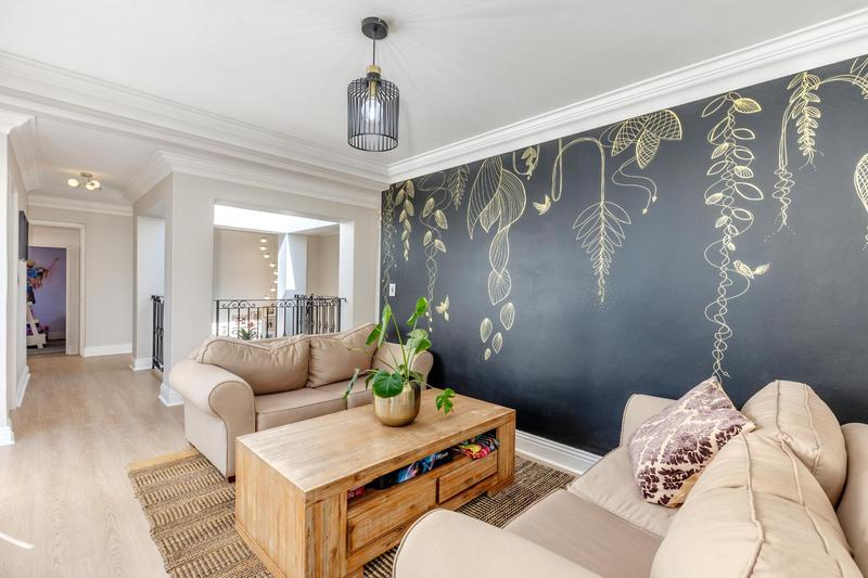 5 Bedroom Property for Sale in Fourways Gardens Gauteng