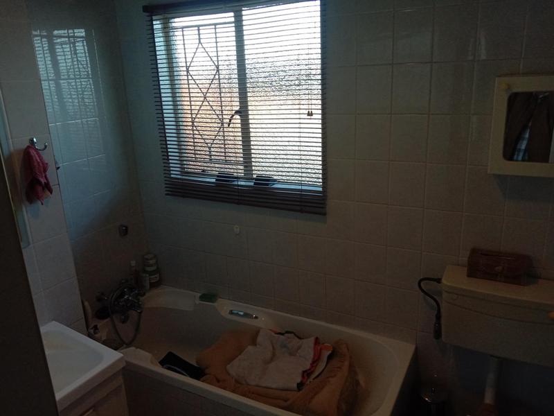 2 Bedroom Property for Sale in Georginia Gauteng