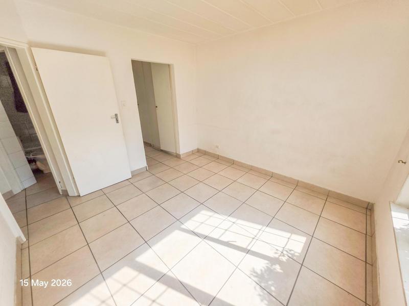 1 Bedroom Property for Sale in Morningside Gauteng