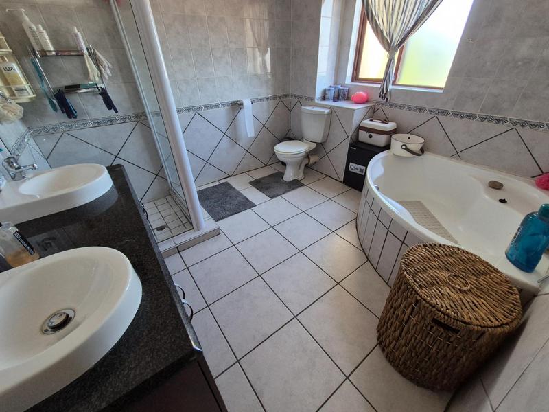4 Bedroom Property for Sale in Irene Farm Villages Gauteng
