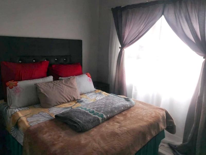 2 Bedroom Property for Sale in Jabulani Gauteng