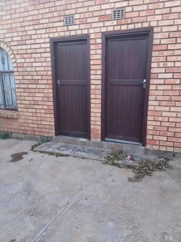 2 Bedroom Property for Sale in Sebokeng Zone 7 Gauteng