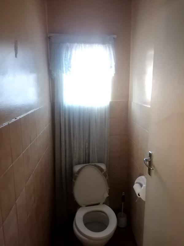 3 Bedroom Property for Sale in Tokoza Gauteng