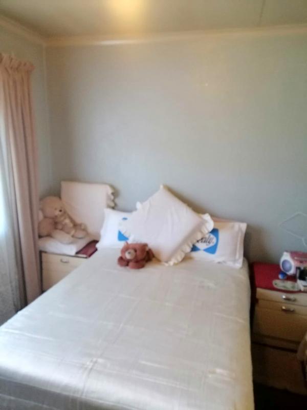 3 Bedroom Property for Sale in Tokoza Gauteng