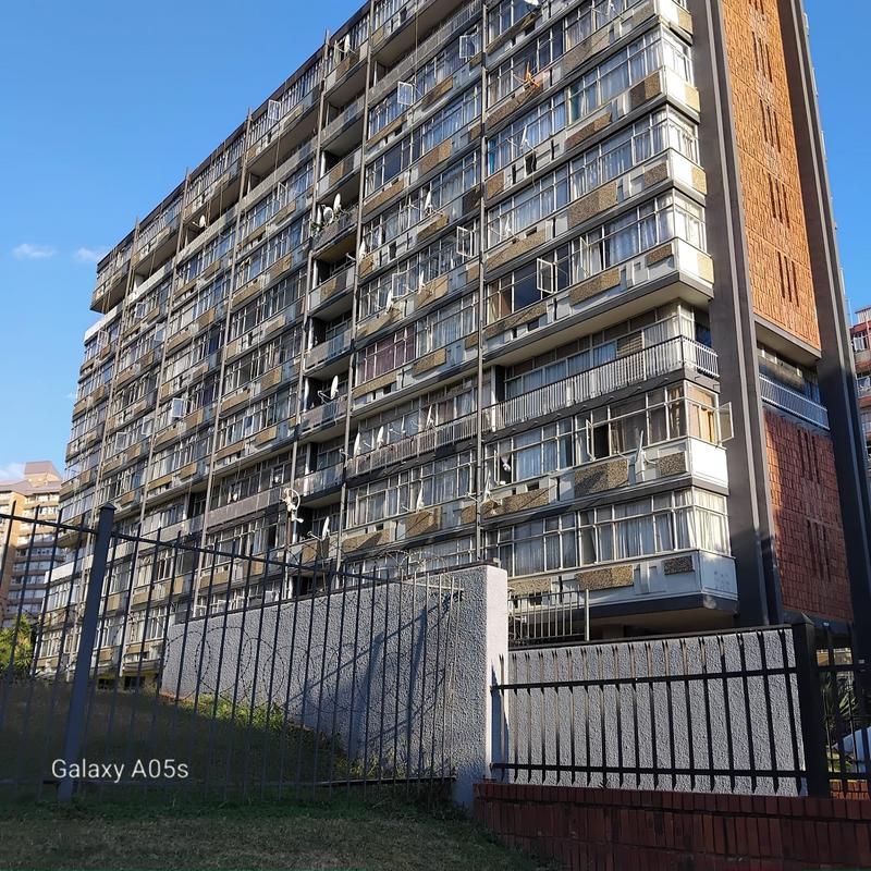 1 Bedroom Property for Sale in Sunnyside Gauteng