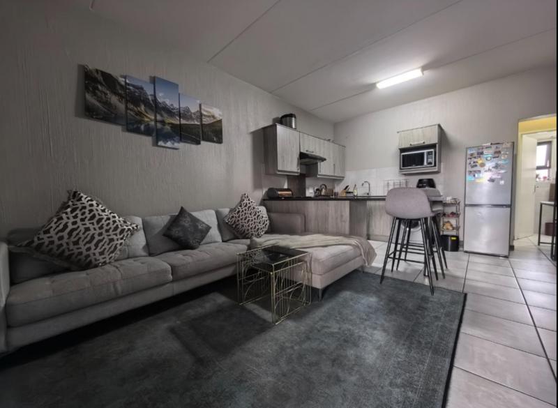 To Let 2 Bedroom Property for Rent in Barbeque Downs Gauteng