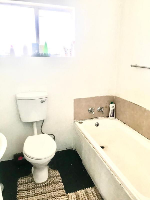To Let 2 Bedroom Property for Rent in Elspark Gauteng