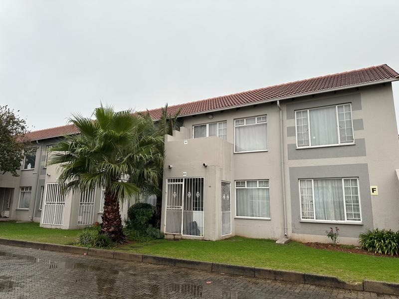 2 Bedroom Property for Sale in Dowerglen Gauteng