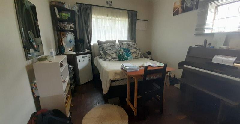 3 Bedroom Property for Sale in Rhodesfield Gauteng