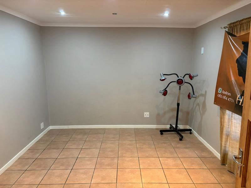 Commercial Property for Sale in Selection Park Gauteng