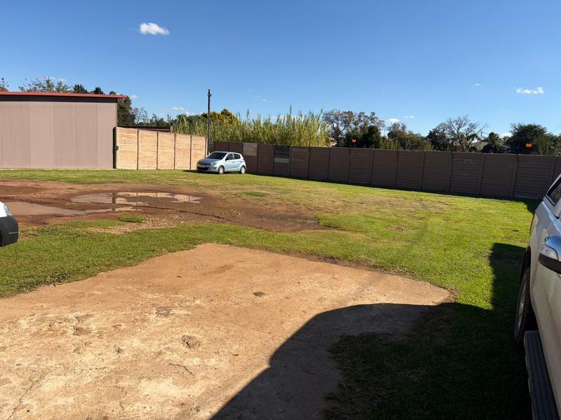 Commercial Property for Sale in Selection Park Gauteng