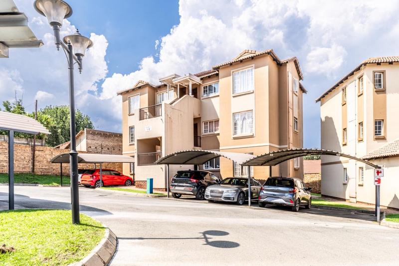 2 Bedroom Property for Sale in Meredale Gauteng
