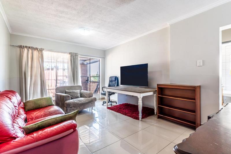 2 Bedroom Property for Sale in Meredale Gauteng
