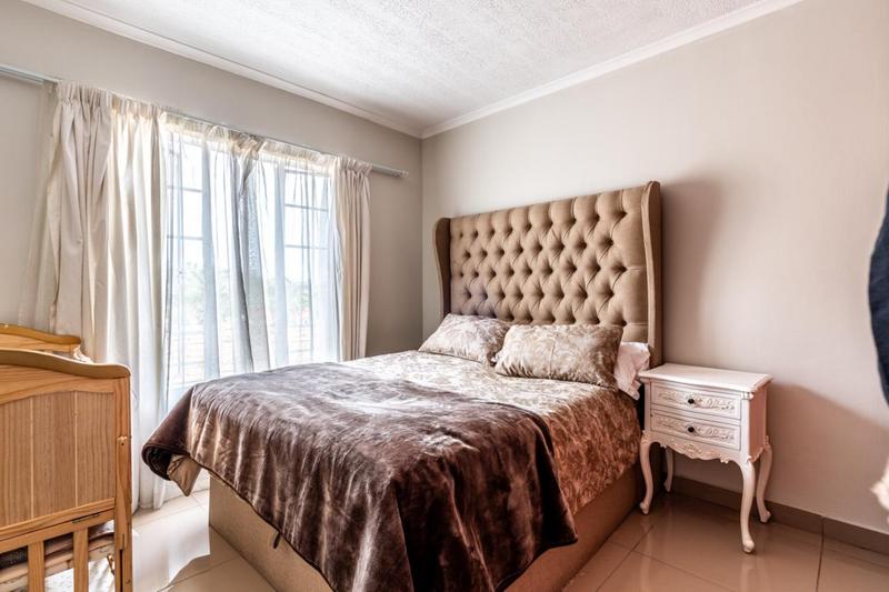 2 Bedroom Property for Sale in Meredale Gauteng