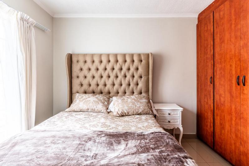 2 Bedroom Property for Sale in Meredale Gauteng