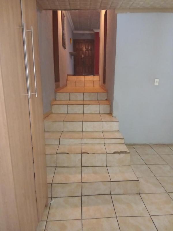 3 Bedroom Property for Sale in Naledi Gauteng