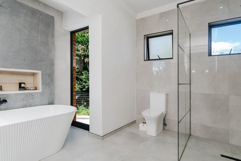 4 Bedroom Property for Sale in Fourways Gauteng