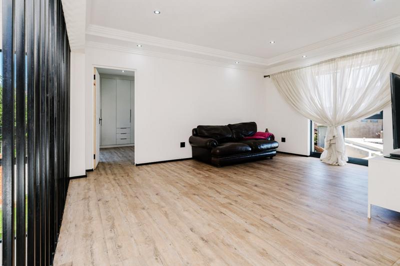 4 Bedroom Property for Sale in Fourways Gauteng