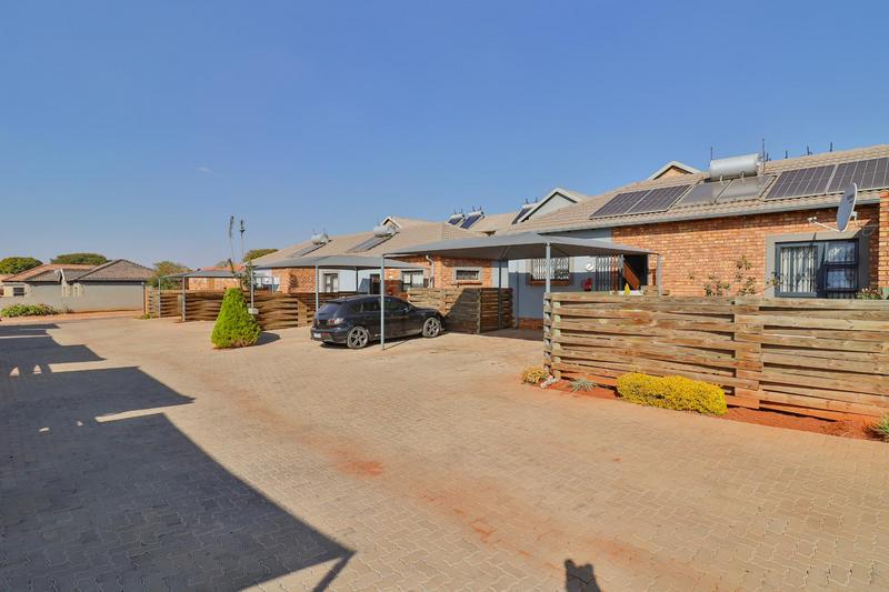 2 Bedroom Property for Sale in Clarina Gauteng
