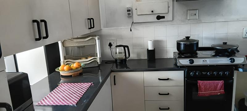 2 Bedroom Property for Sale in Pretoria North Gauteng