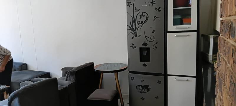 2 Bedroom Property for Sale in Pretoria North Gauteng