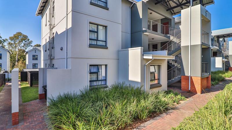 To Let 2 Bedroom Property for Rent in Modderfontein Gauteng
