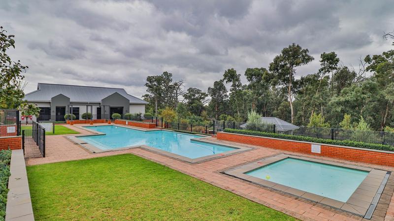 To Let 2 Bedroom Property for Rent in Modderfontein Gauteng