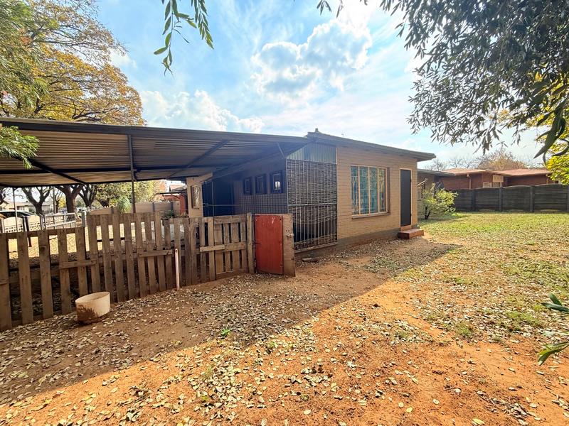 3 Bedroom Property for Sale in Vanderbijlpark CW 5 Gauteng
