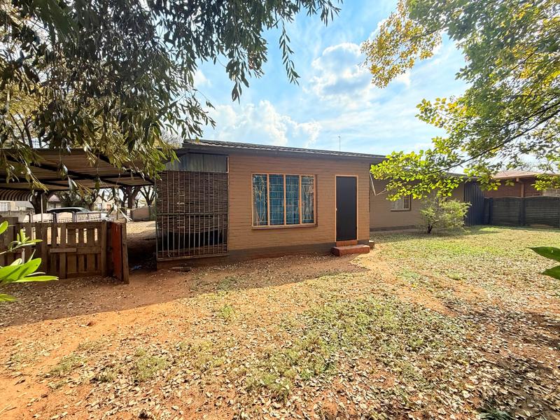 3 Bedroom Property for Sale in Vanderbijlpark CW 5 Gauteng