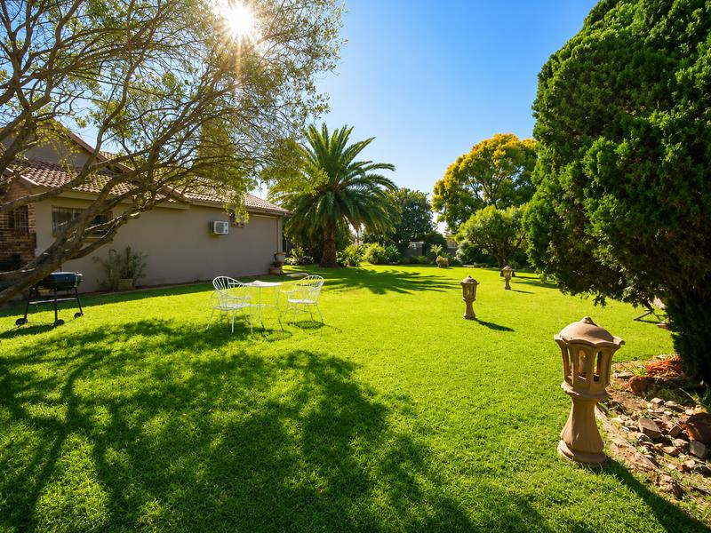 To Let 4 Bedroom Property for Rent in Casseldale Gauteng